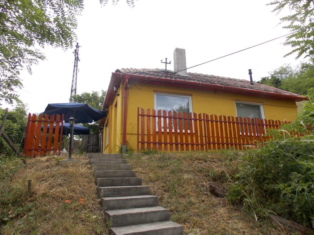 Panorama Apartmanhaz Esztergom Room photo